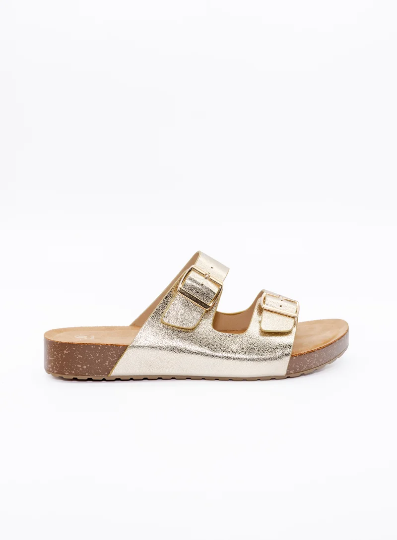 باتا صنادل سلايد بنعل مريح ومشبكين